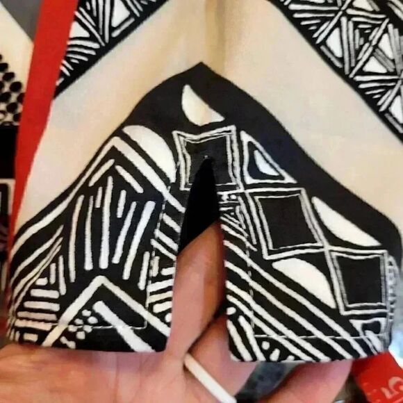 Chico's Women's Red/White/Black Cotton Blend Geometric Print Open Front Lined Ja - Picture 11 of 12